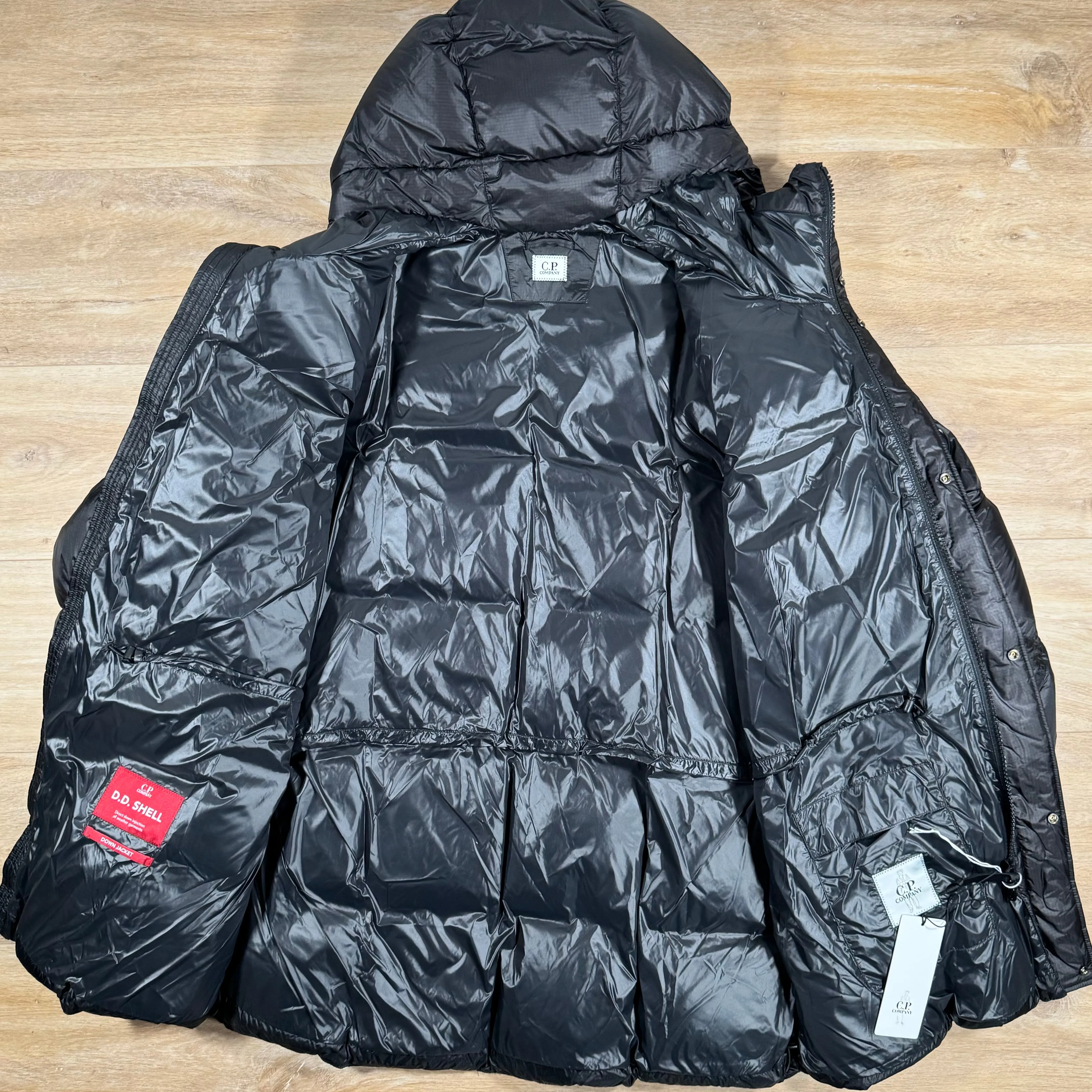 C.P. Company D.D. Shell Long Down Lens Jacket in Black