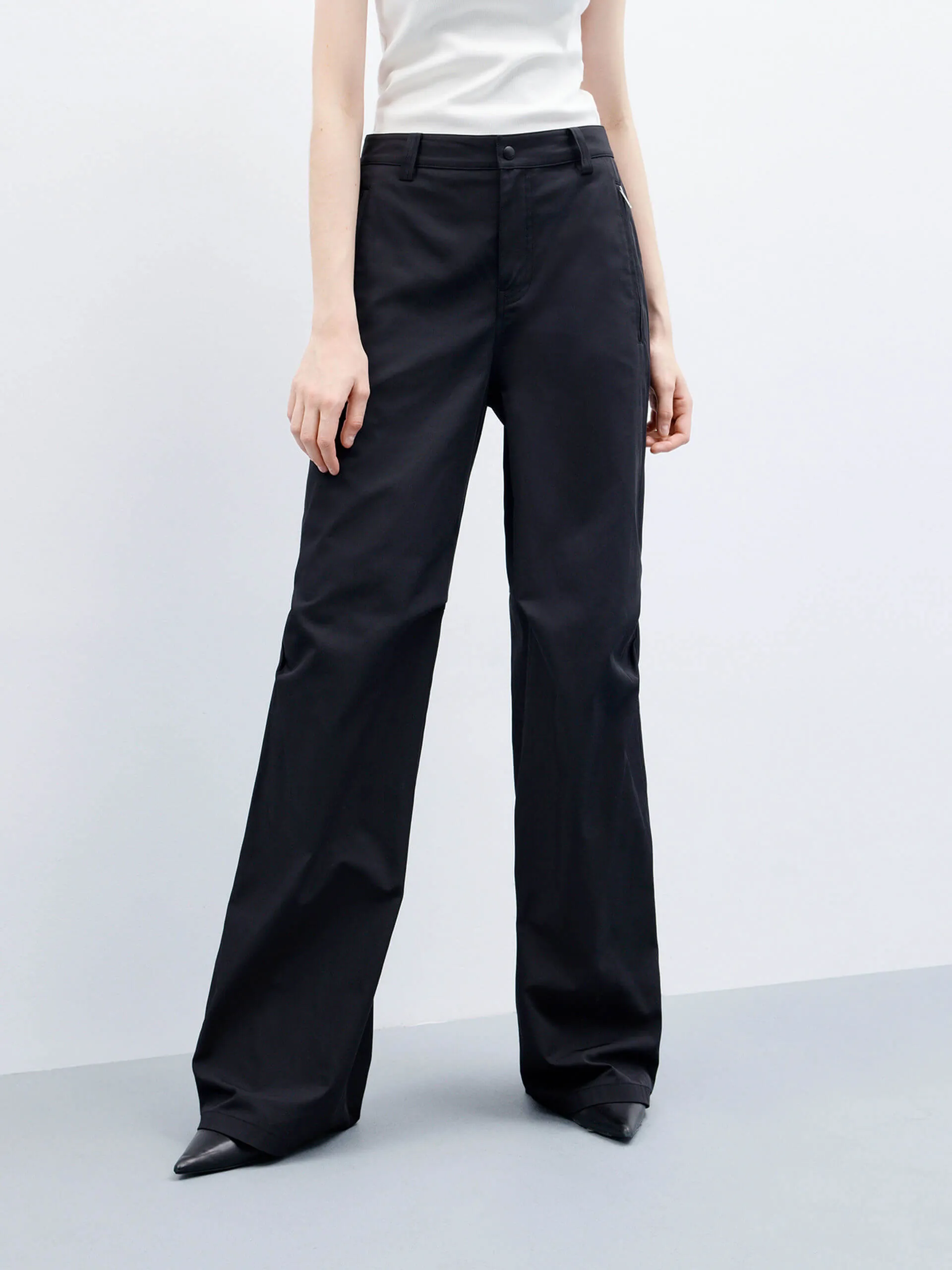 Knee Pleated Straight Pants