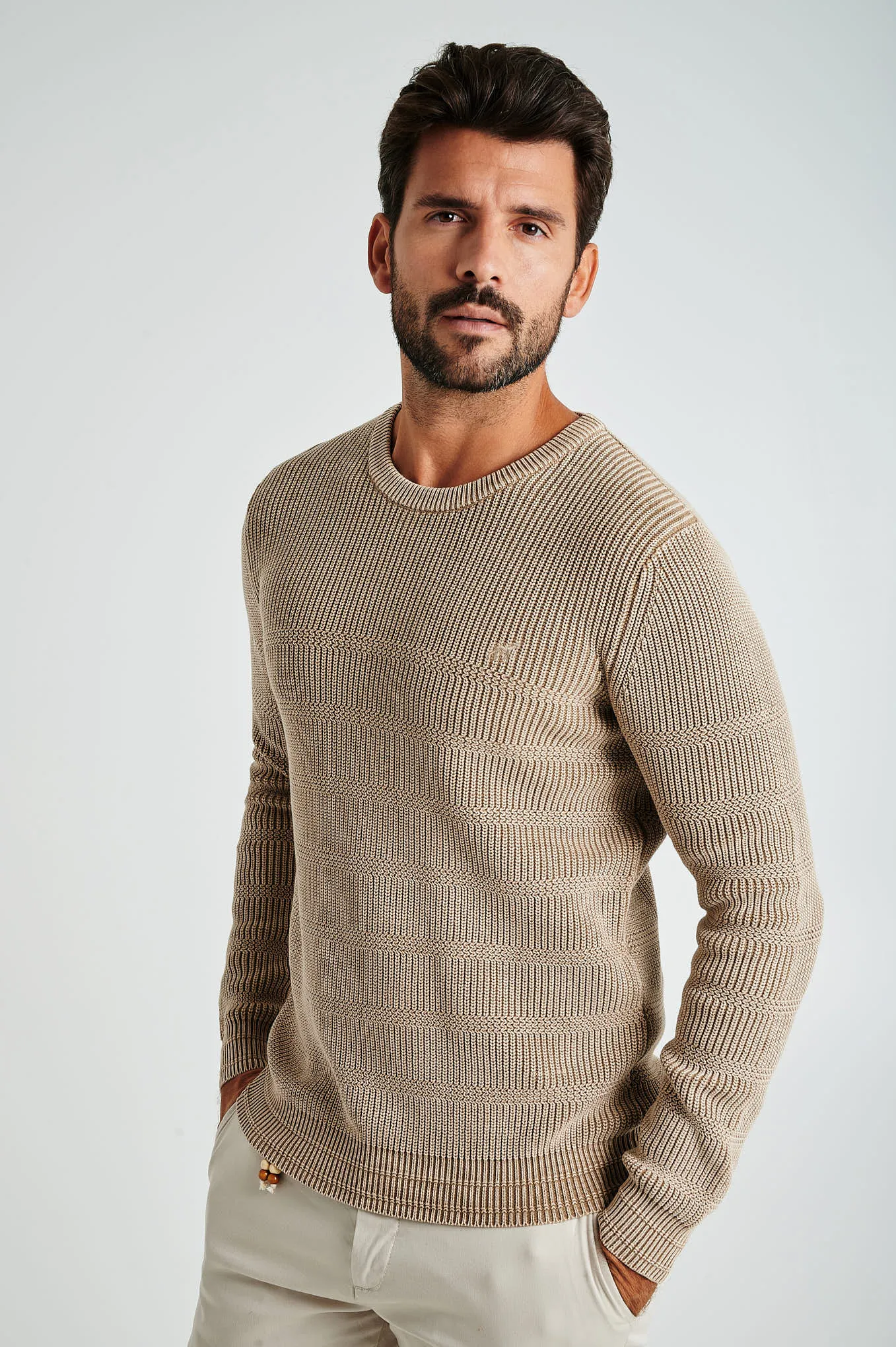 Men's organic cotton crew neck sweater